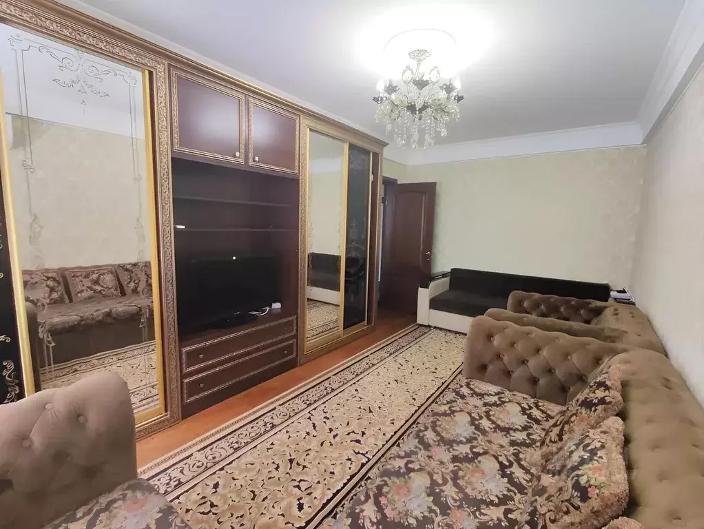 1-к кв. Дагестан, Каспийск просп. Акулиничева, 15А (42.0 м) - Фото 1