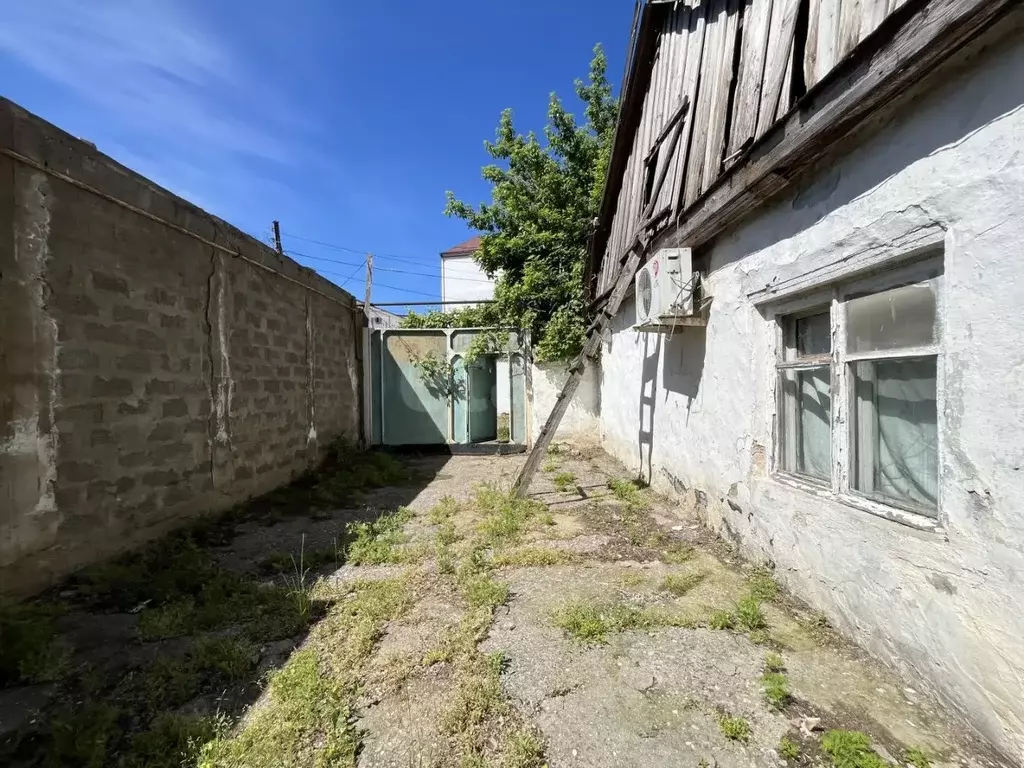 Участок в Дагестан, Махачкала ул. Джамалутдина Атаева, 8Б (4.2 сот.) - Фото 1