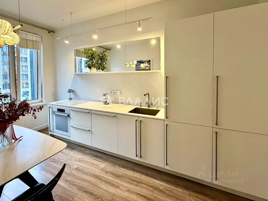 3-к кв. Московская область, Красногорск Опалиха мкр, бул. Серебряный, ... - Фото 1