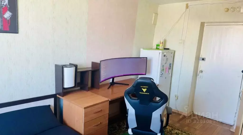 Комната Белгородская область, Белгород ул. 5 Августа, 2 (12.6 м) - Фото 2