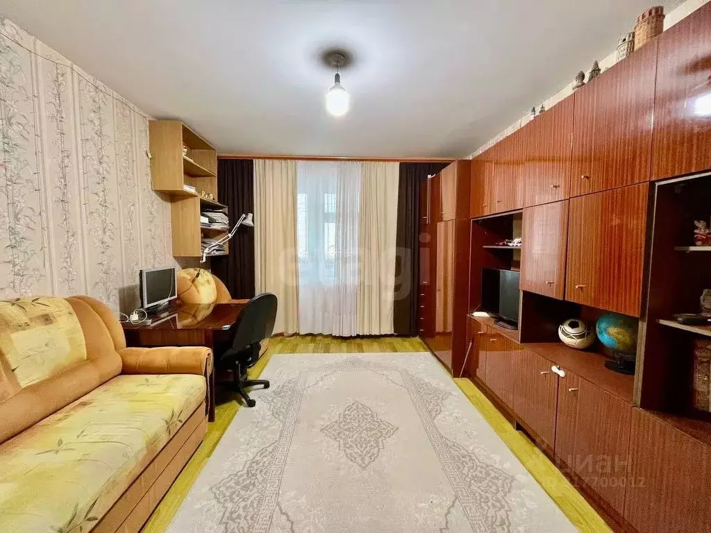 2-к кв. Мордовия, Саранск Московская ул., 62 (60.2 м) - Фото 0
