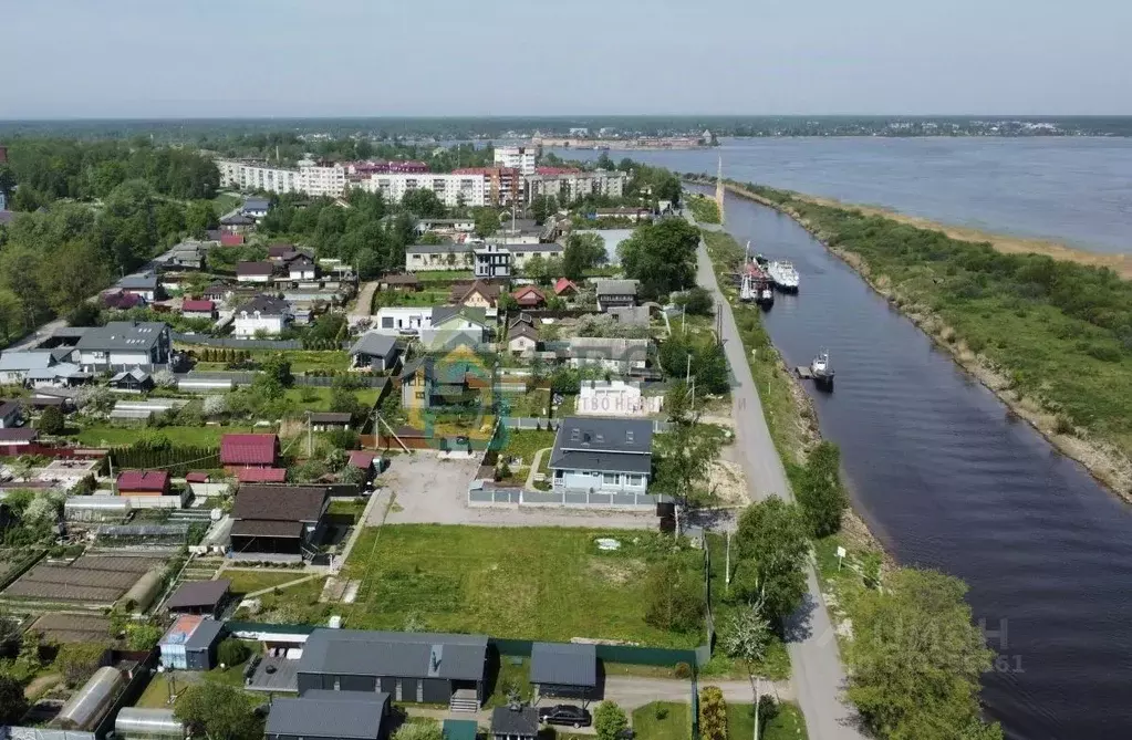 Участок в Ленинградская область, Шлиссельбург Кировский район, ул. ... - Фото 1
