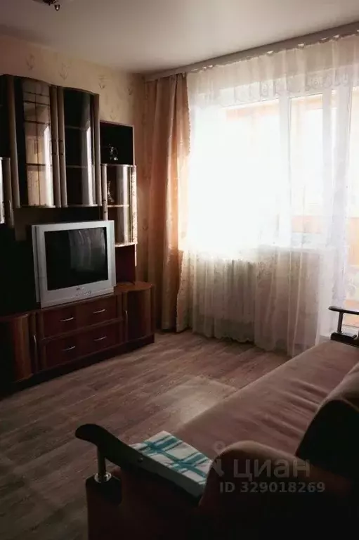 1-к кв. Нижегородская область, Нижний Новгород ул. Плотникова, 2 (33.0 ... - Фото 1