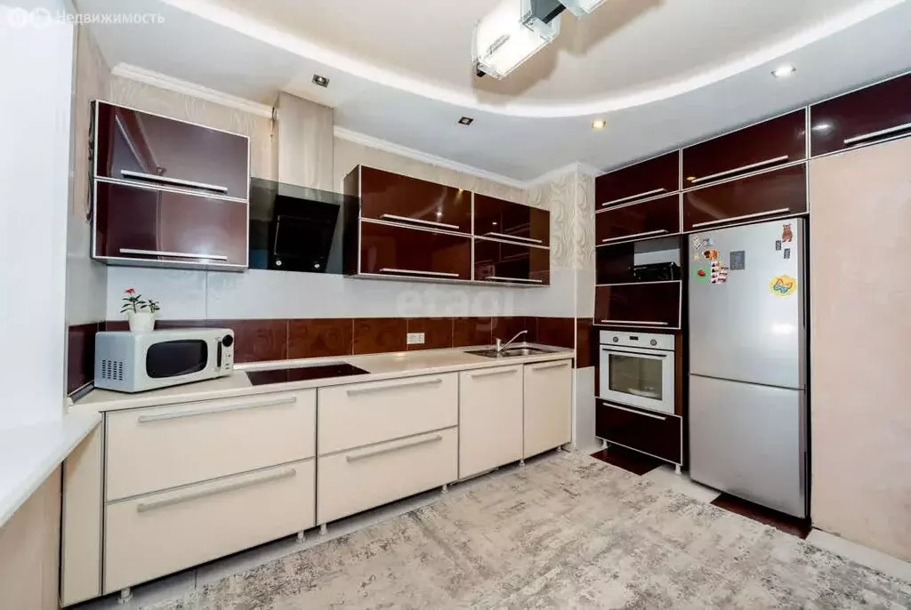 3-комнатная квартира: Бийск, переулок Владимира Мартьянова, 37 (62.9 ... - Фото 2