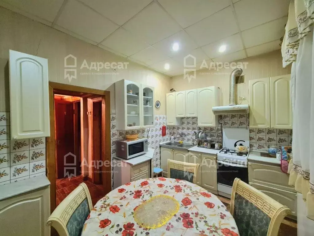 3-к кв. Волгоградская область, Волгоград ул. КИМ, 16 (98.0 м) - Фото 2