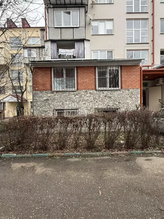 4-комнатная квартира: Нальчик, улица Байсултанова, 17 (77.4 м) - Фото 1