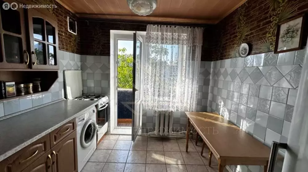 3-комнатная квартира: Пятигорск, Подстанционная улица, 17 (61 м) - Фото 1