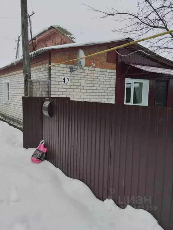 2-к кв. Тамбовская область, Первомайский рп ул. Вокзальная, 47 (48.8 ... - Фото 1