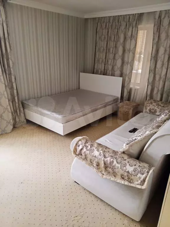 1-к. квартира, 39 м, 6/9 эт. - Фото 1