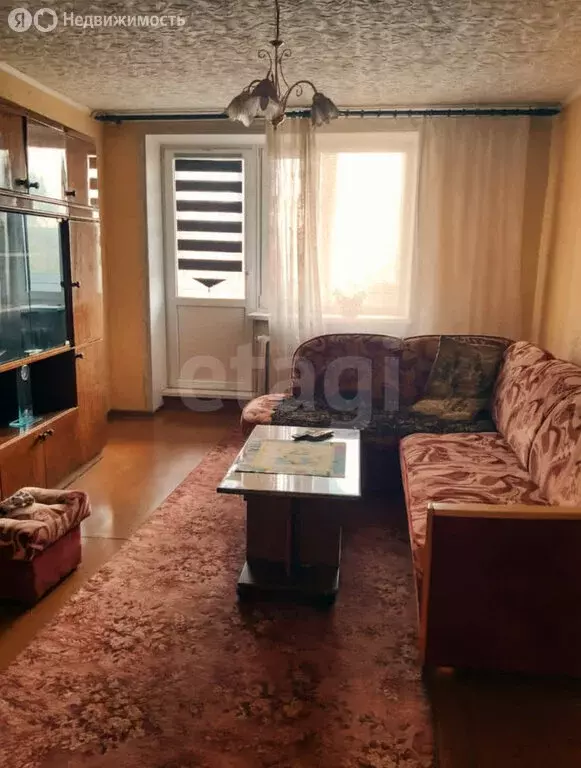 3-комнатная квартира: Калининград, улица Куйбышева, 101 (65 м) - Фото 1