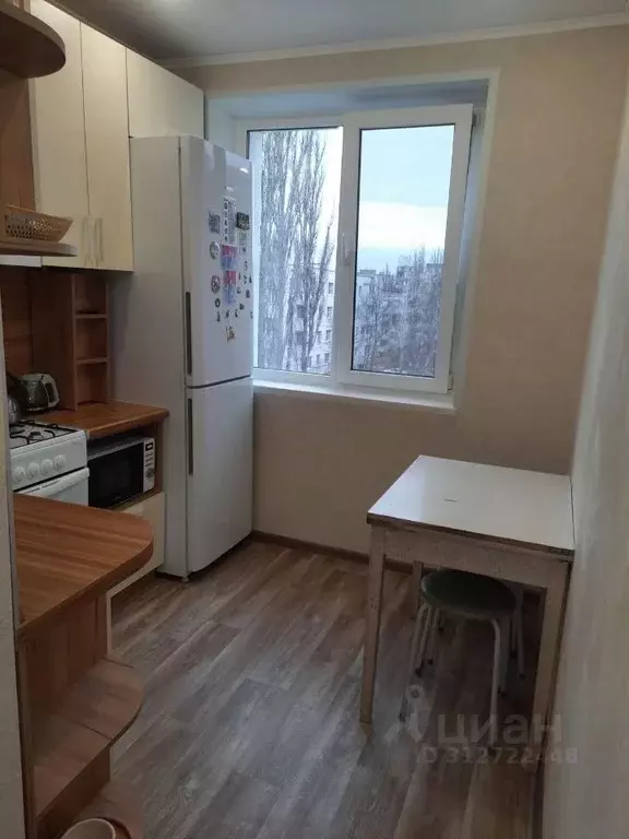 3-к кв. Белгородская область, Старый Оскол Рудничный мкр, 7 (49.0 м) - Фото 1