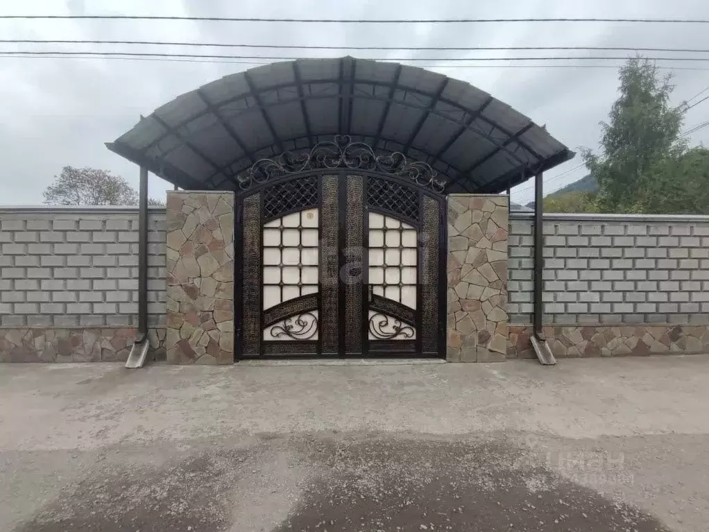 Дом в Северная Осетия, Владикавказ Учитель СТ, 881/3 (100 м) - Фото 0