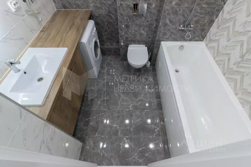 Студия Тюменская область, Тюменский муниципальный округ, д. Патрушева ... - Фото 1