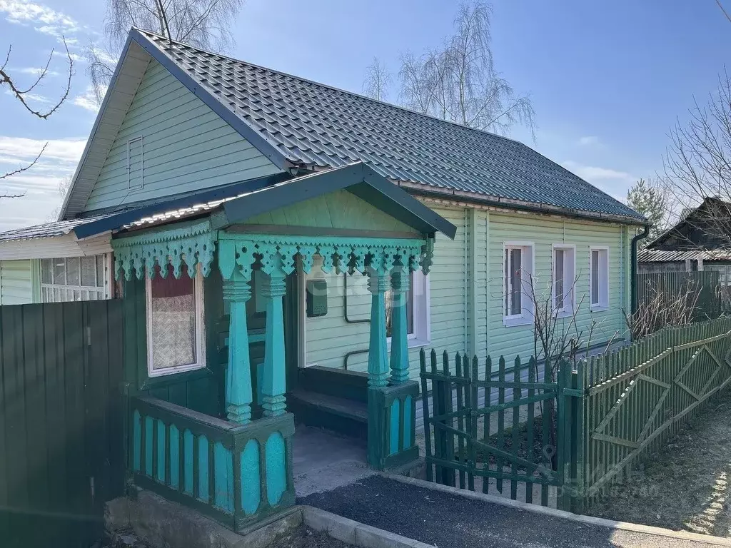 Дом в Смоленская область, Дорогобуж ул. Дворецкого (52 м) - Фото 0