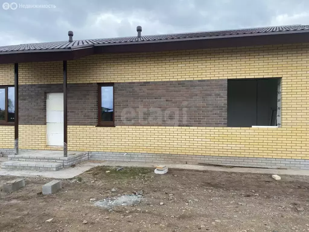 Дом в Калинино, улица Высоцкого (100 м) - Фото 1