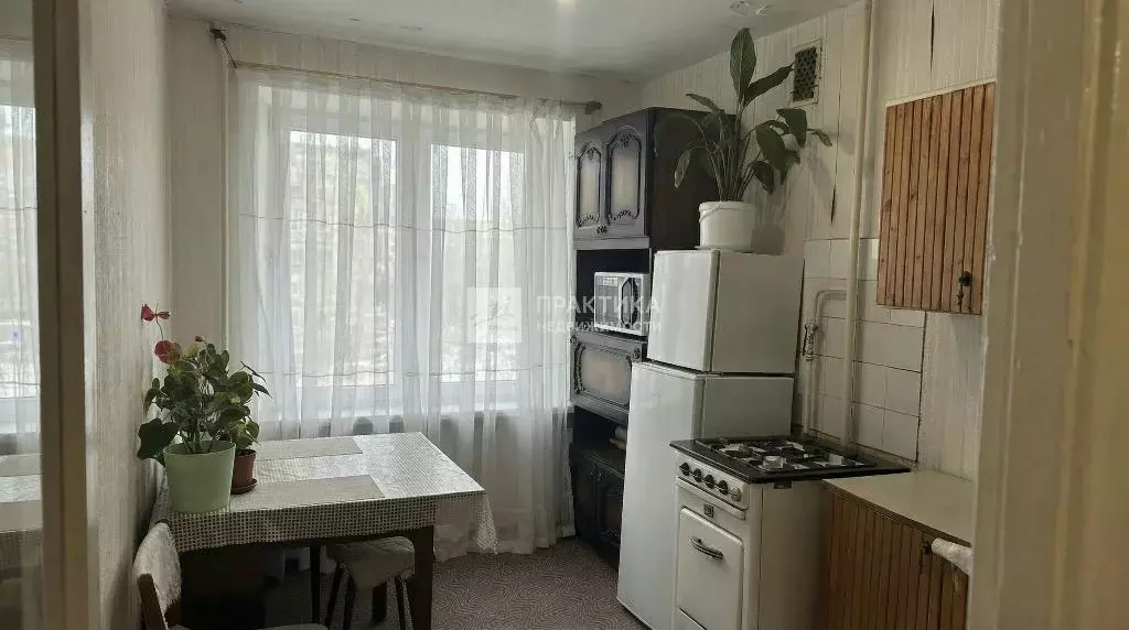 Продается 2-комнатная квартира - Фото 1