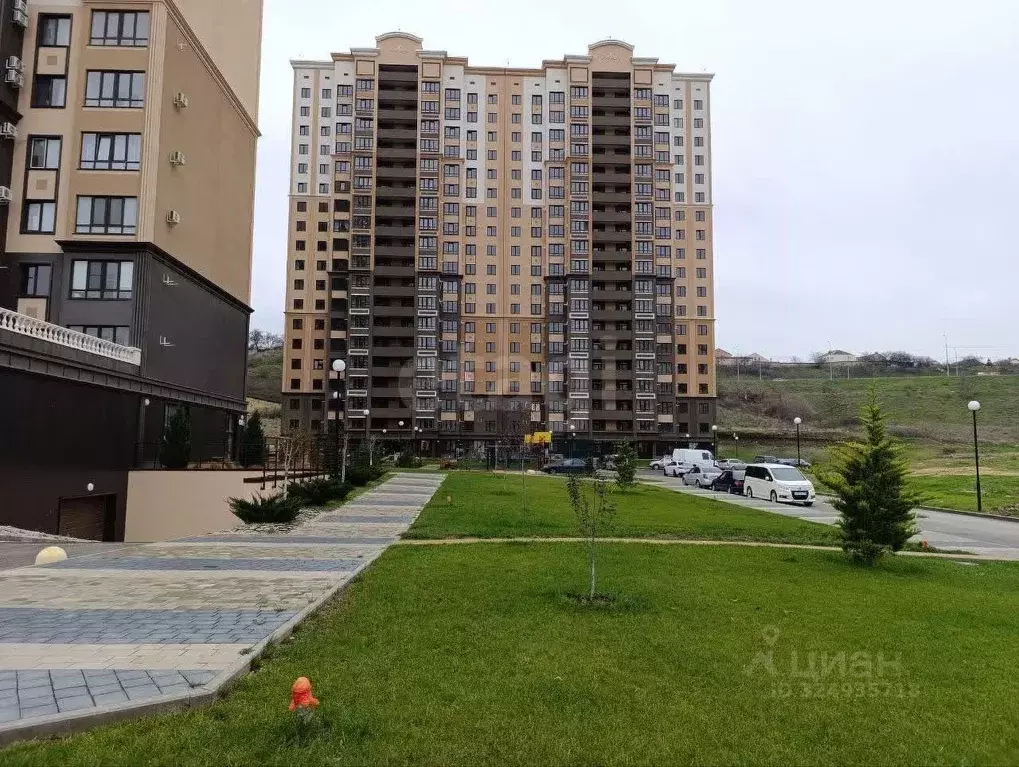 2-к кв. Крым, Симферополь пер. Мраморный (61.0 м) - Фото 1