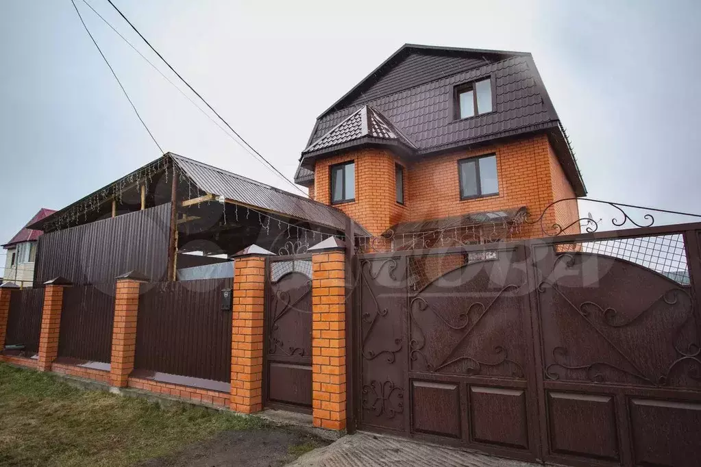 Коттедж 210 м на участке 15 сот. - Фото 0