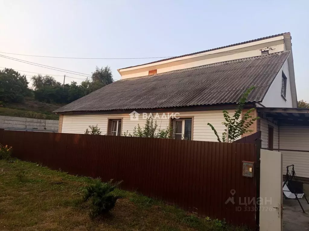 Дом в Белгородская область, Белгород ул. 8 Марта (169 м) - Фото 1