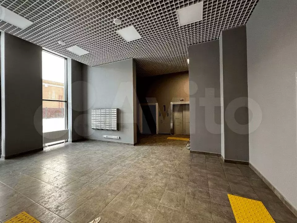 Аукцион: 5-к. квартира, 135,1 м, 8/27 эт. - Фото 1