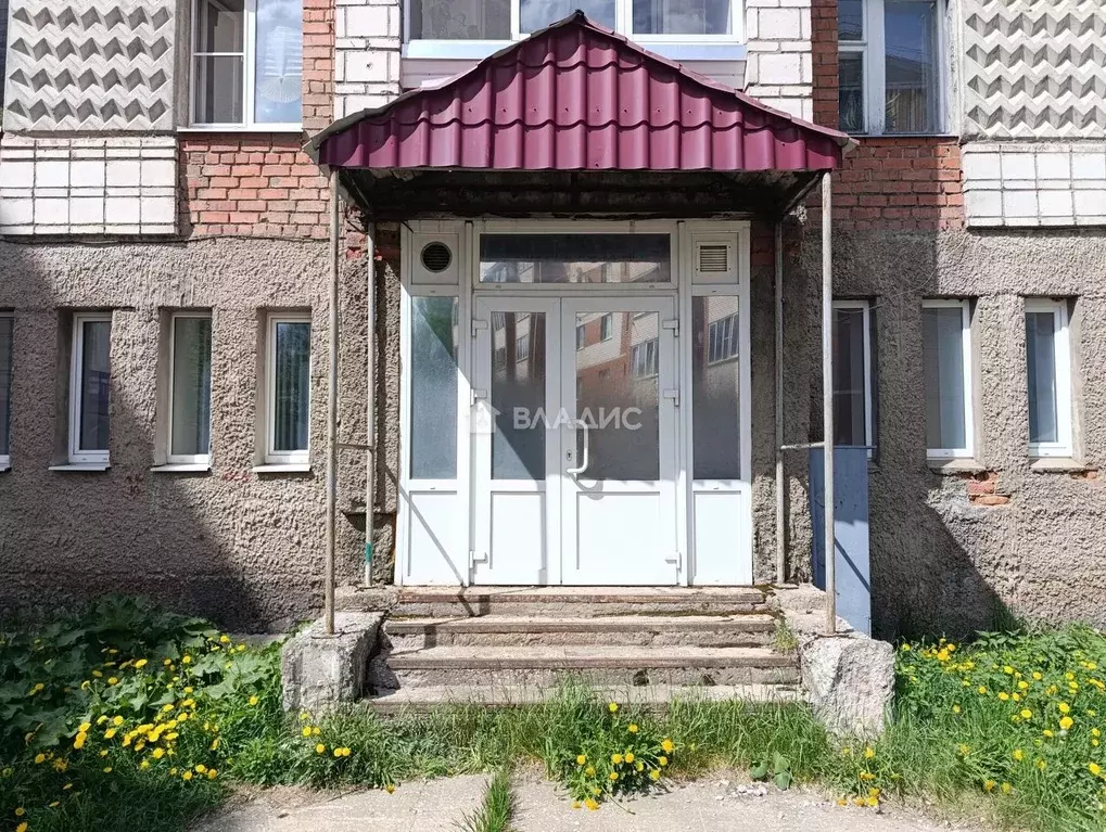 Помещение свободного назначения в Коми, Сыктывкар ул. Маркова, 61 (116 ... - Фото 0