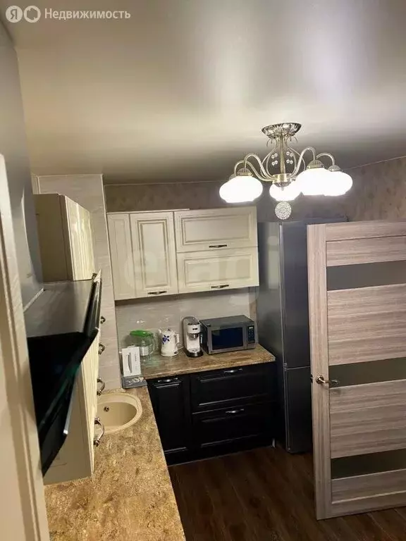 3-комнатная квартира: Верхняя Салда, Спортивная улица, 16 (68.6 м) - Фото 2