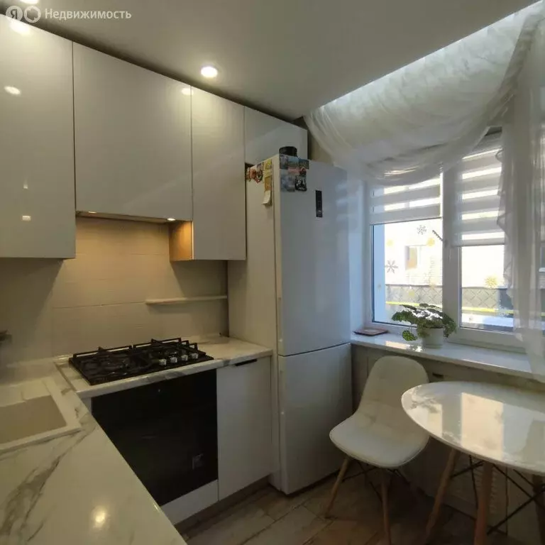 3-комнатная квартира: Благовещенск, Рёлочный переулок, 9 (56.7 м) - Фото 2