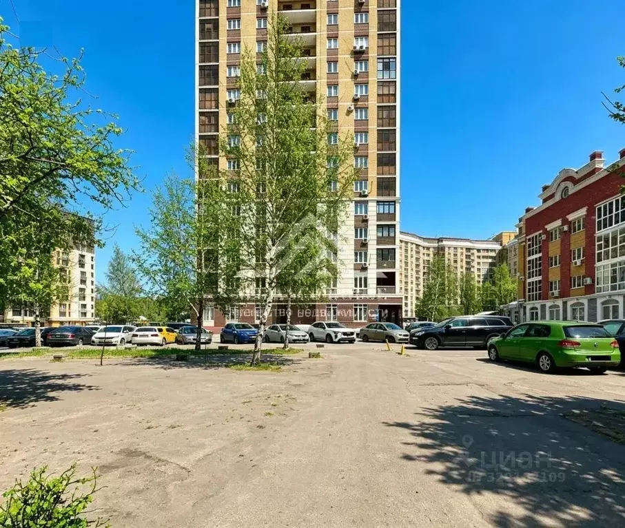 1-к кв. Татарстан, Казань ул. Баки Урманче, 1 (43.0 м) - Фото 1