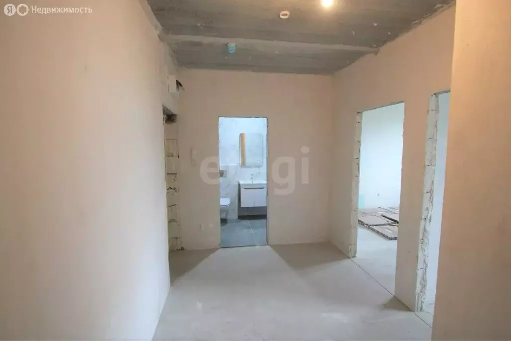 2-комнатная квартира: Ялуторовск, улица Свободы, 238 (60.43 м) - Фото 2