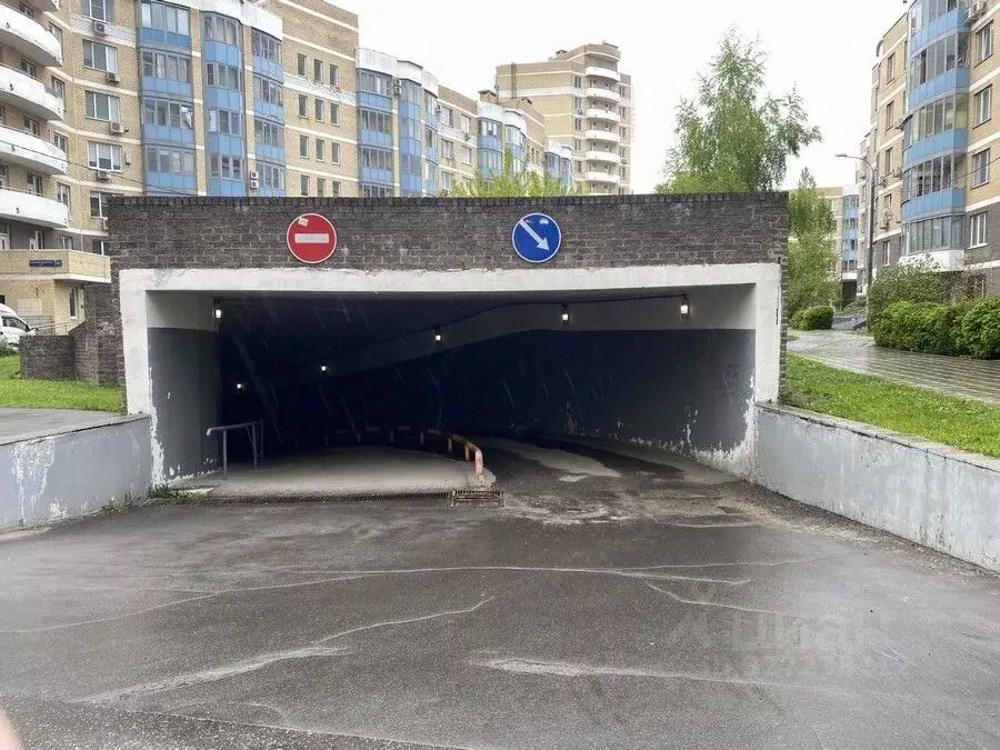 Гараж в Москва Соколово-Мещерская ул., 14 (12 м) - Фото 2