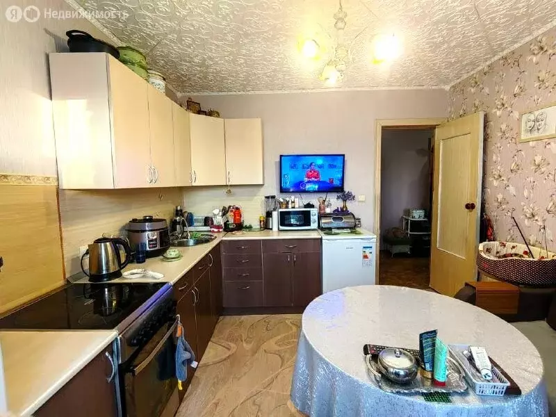 4-комнатная квартира: Череповец, улица Краснодонцев, 22 (85 м) - Фото 1