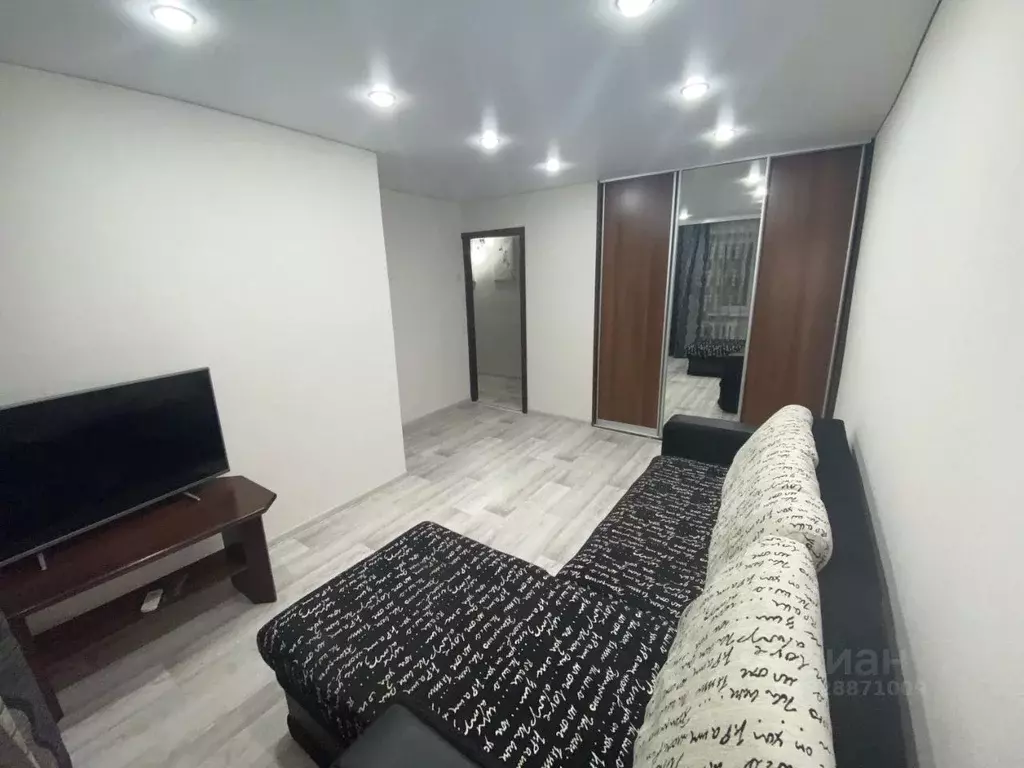 1-к кв. Оренбургская область, Орск Новый город мкр, просп. Ленина, 56 ... - Фото 1