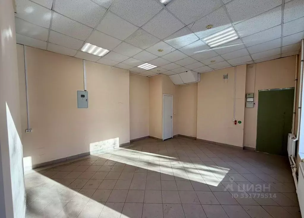 Помещение свободного назначения в Ленинградская область, Сланцы ул. ... - Фото 2