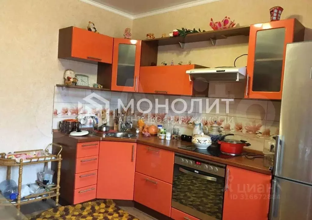1-к кв. Белгородская область, Старый Оскол Восточный мкр, 47 (40.0 м) - Фото 0