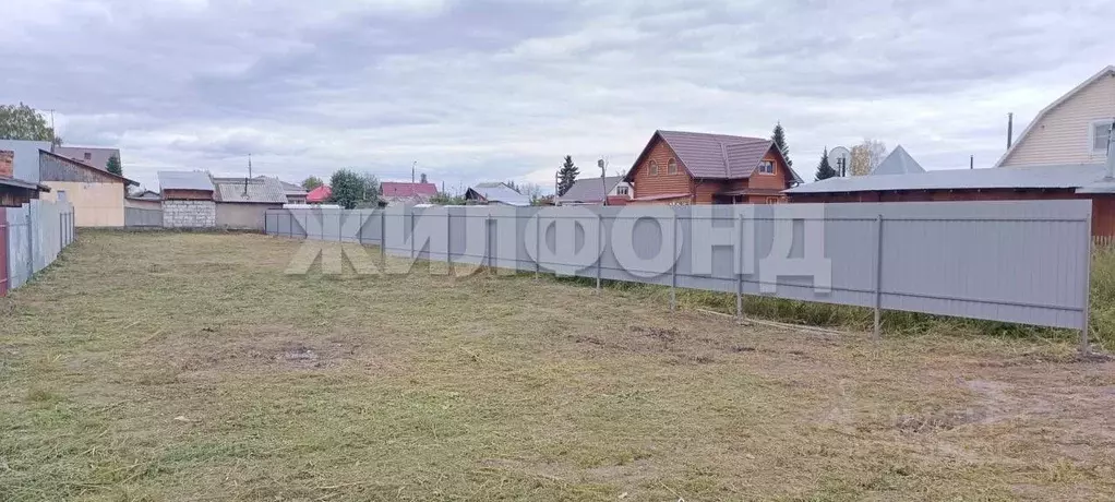 Участок в Новосибирская область, Обь Линейная ул. (6.94 сот.) - Фото 1