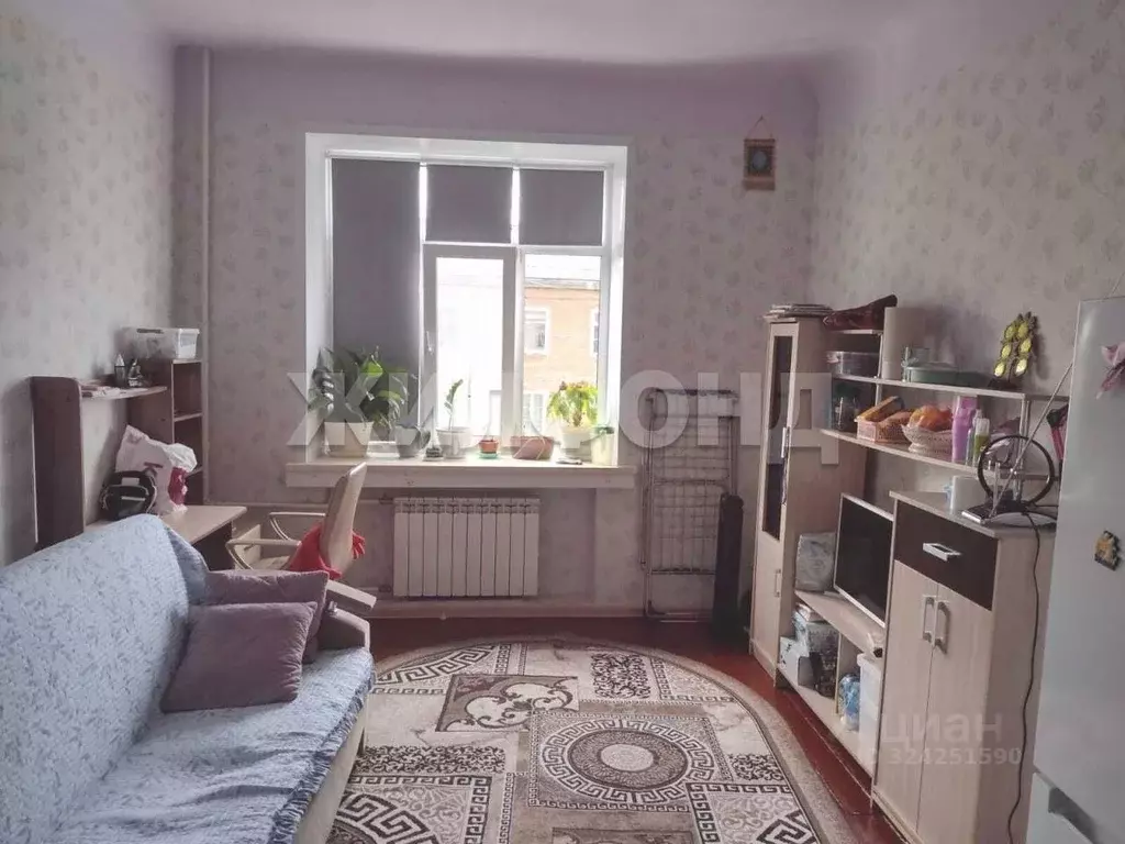 Комната Новосибирская область, Новосибирск ул. Халтурина, 18 (33.2 м) - Фото 1