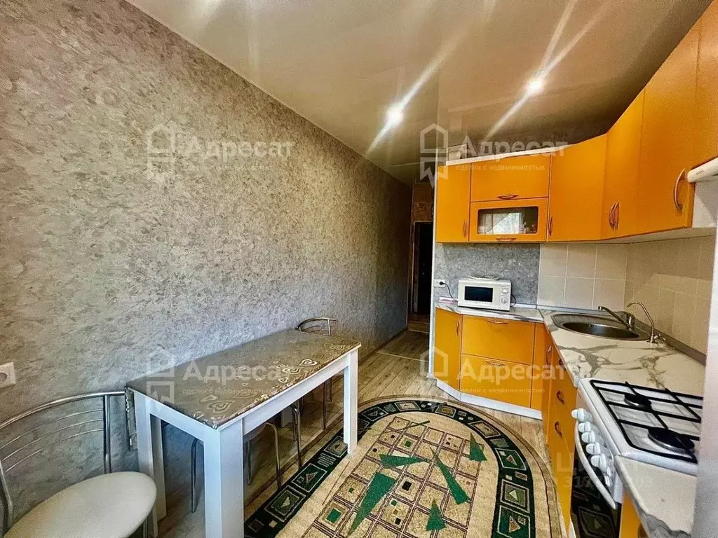 2-к кв. Волгоградская область, Волгоград Жилгородок мкр, ул. ... - Фото 0