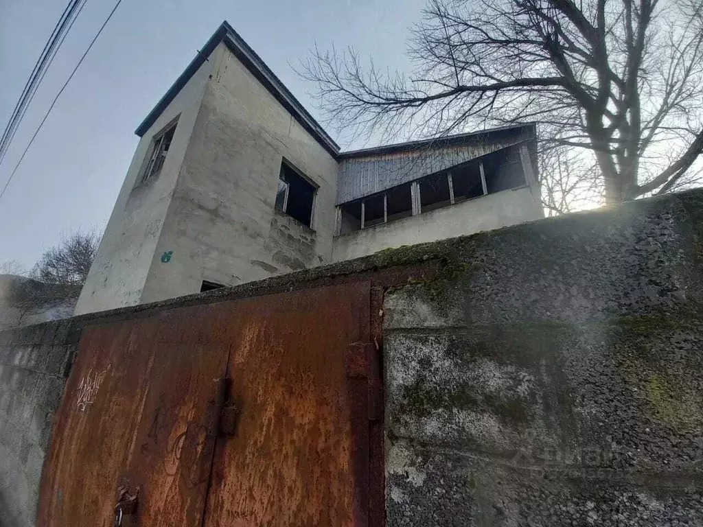 Дом в Севастополь с. Родниковское, ул. Грищенко, 3 (220 м) - Фото 0