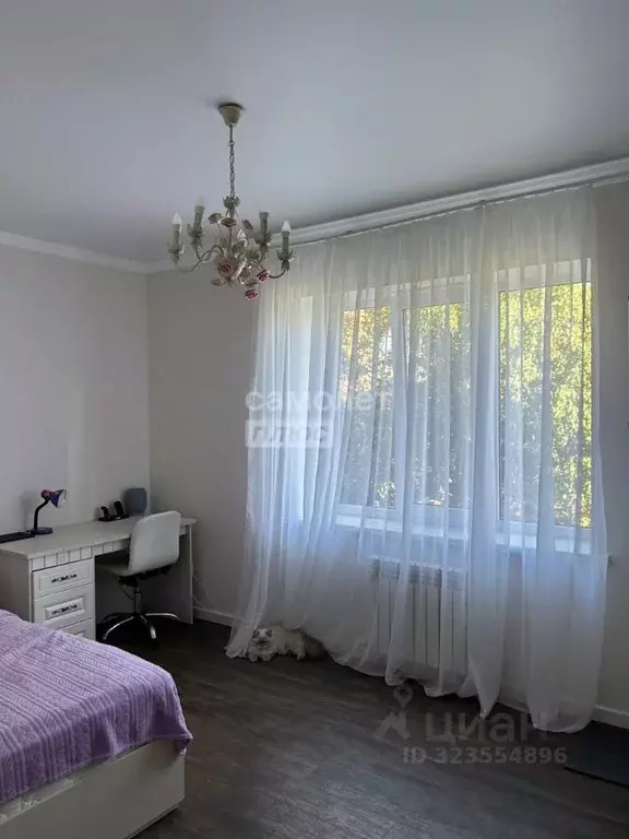 Дом в Краснодарский край, Динская ст-ца пл. Фонтанная (130 м) - Фото 2