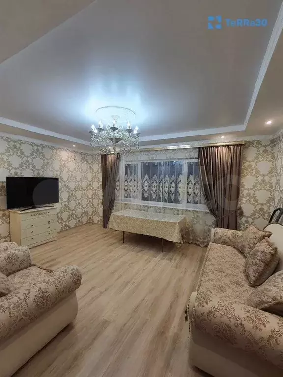 Дом 172,9 м на участке 5,3 сот. - Фото 1