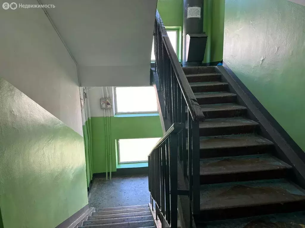 2-комнатная квартира: Владивосток, улица Калинина, 255 (46.7 м) - Фото 1
