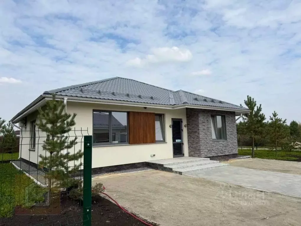 Дом в Севастополь Связист-2 садоводческое товарищество,  (90 м) - Фото 1