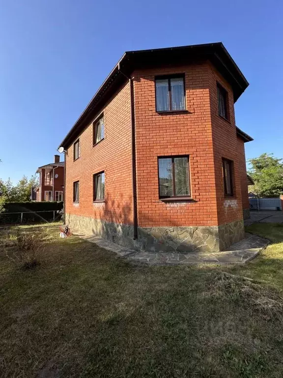 Коттедж в Московская область, Егорьевск ул. Спортивная, 12Б (370 м) - Фото 1