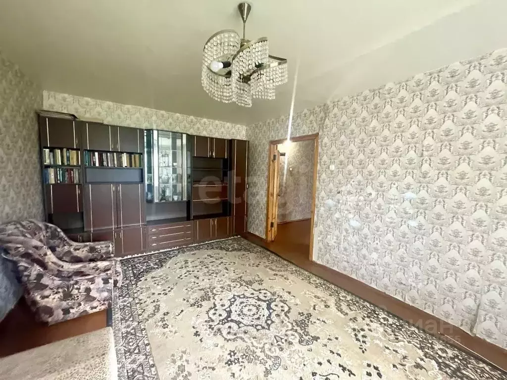 2-к кв. Смоленская область, Ярцево Школьная ул., 7 (61.7 м) - Фото 1