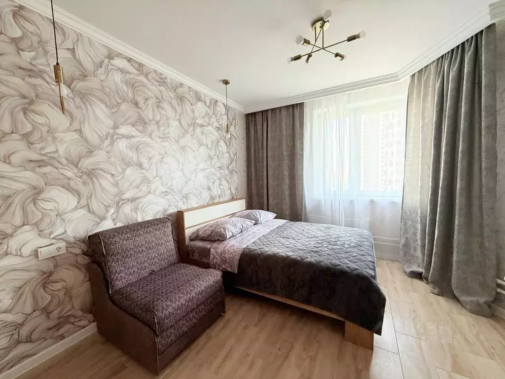 Комната Москва ул. Вертолетчиков, 13 (14.0 м) - Фото 1