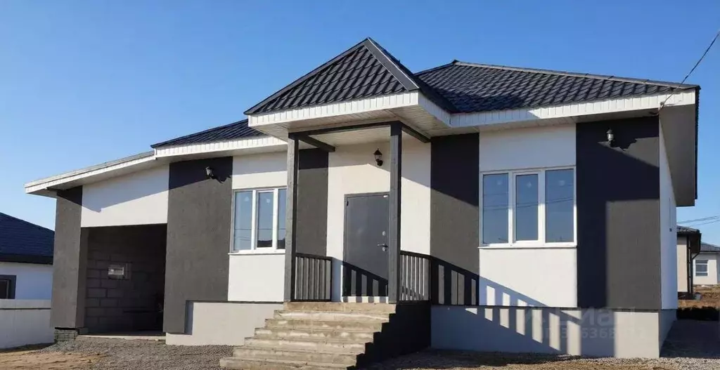 Дом в Свердловская область, Сысертский муниципальный округ, с. ... - Фото 1