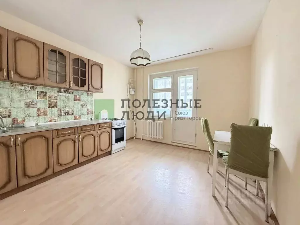 3-к кв. Орловская область, Орел ул. Картукова, 1 (64.9 м) - Фото 1