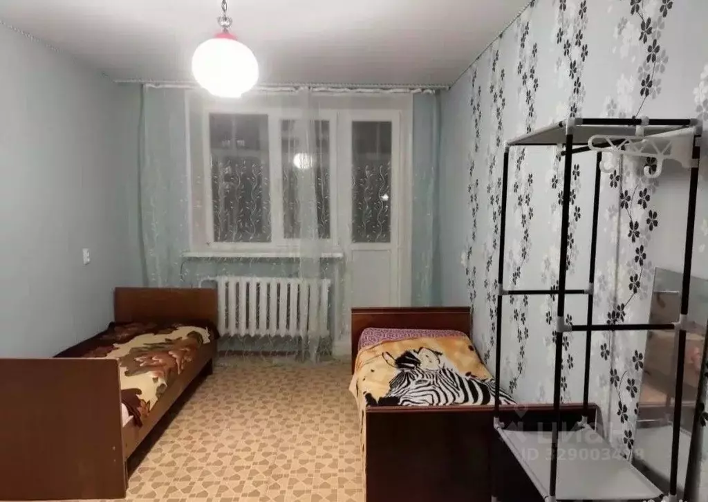 2-к кв. Белгородская область, Старый Оскол Приборостроитель мкр, 1 ... - Фото 2