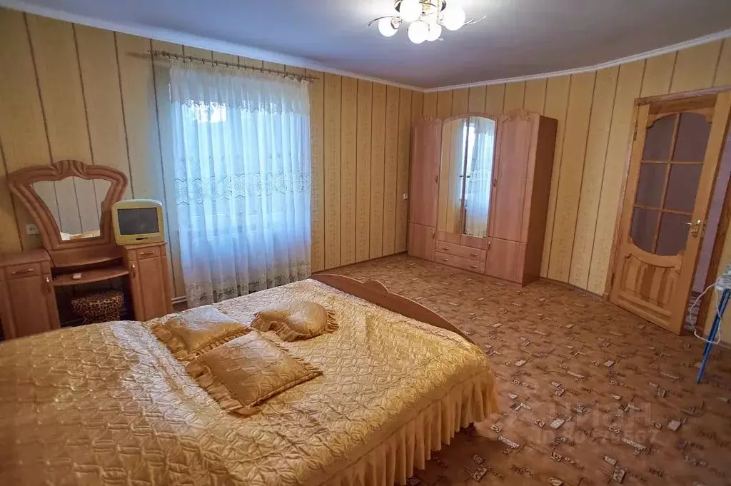 Комната Крым, Алушта ул. Карла Маркса, 64 - Фото 1