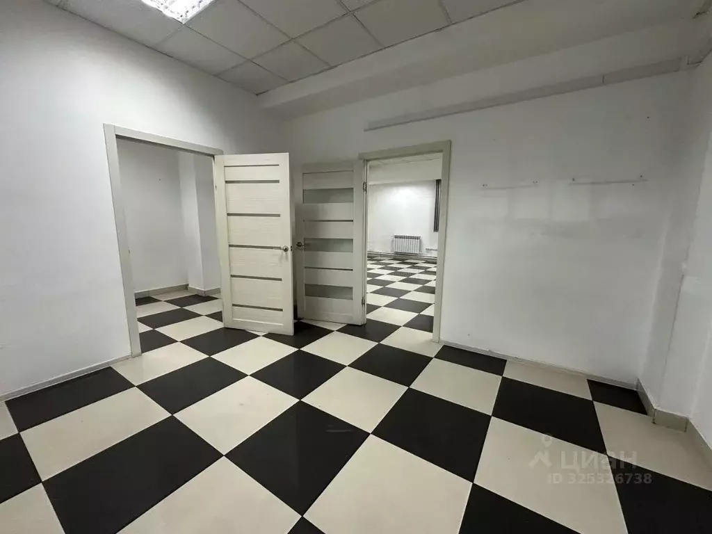 Офис в Иркутская область, Иркутск ул. 5-й Армии, 2/1 (67 м) - Фото 1